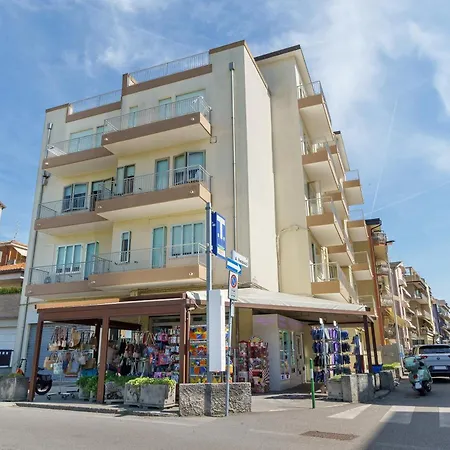Apartment 34